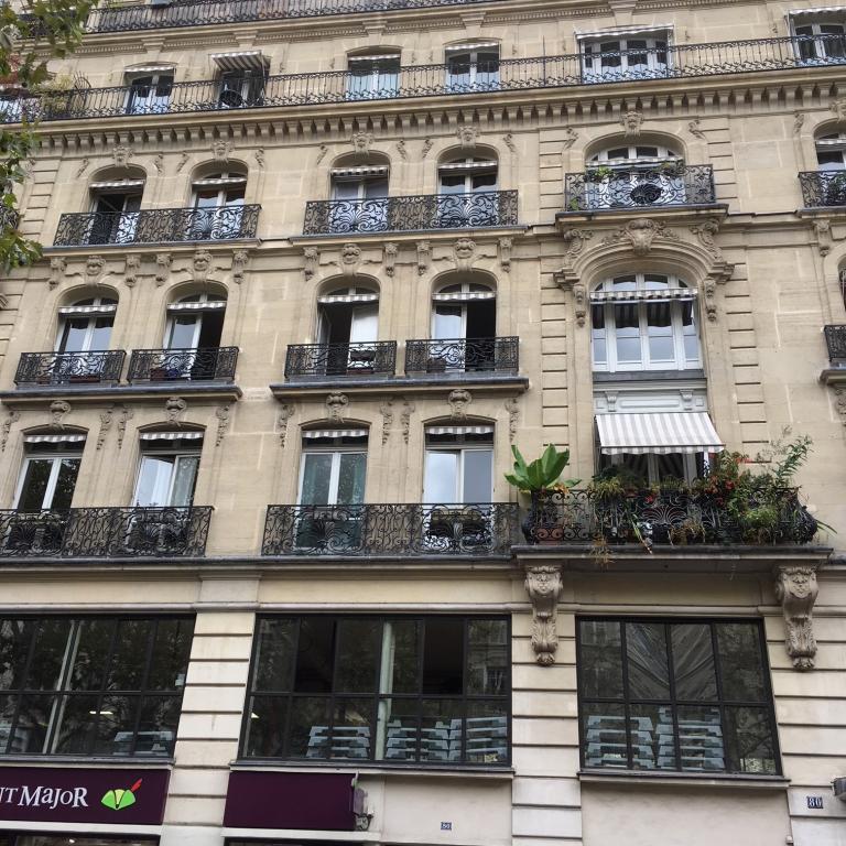 A LOER 75012 PARIS Ledru Rollin 2P 