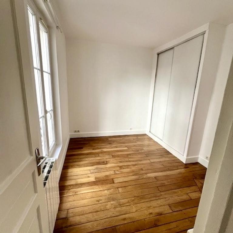 A LOUER 75017 2P RUE LEGENDRE GUY MOQUET