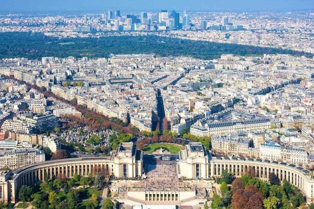 Location de luxe à Paris vue aérienne des arrondissements centraux