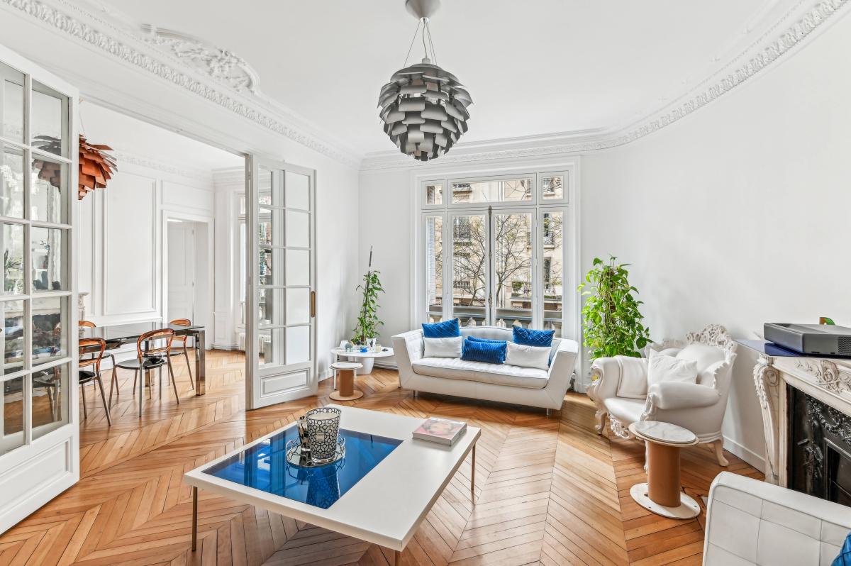 location meublée 2025 dans un appartement haussmannien lumineux et élégant