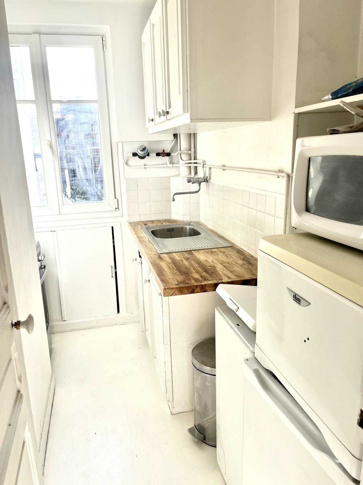 A LOUER PARIS XVème 2 Pièces en meublé de 39m² 