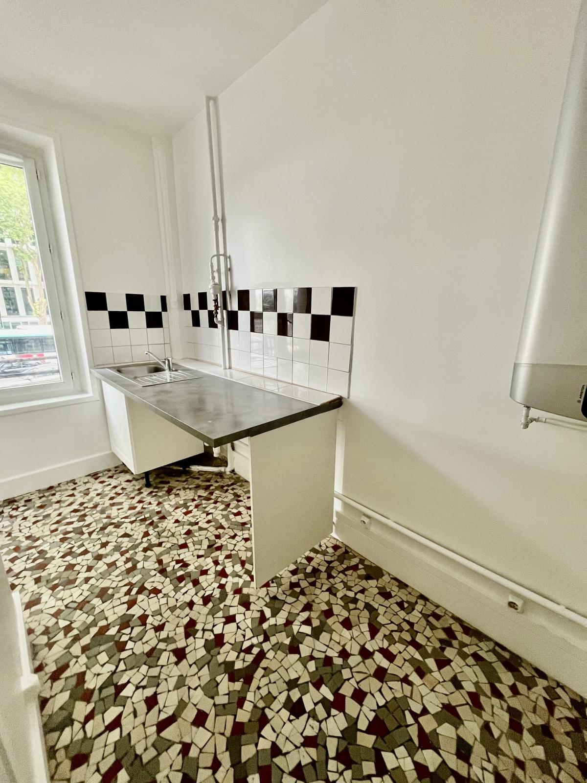 A LOUER 2 Pièces 45,57m² 92100 BOULOGNE