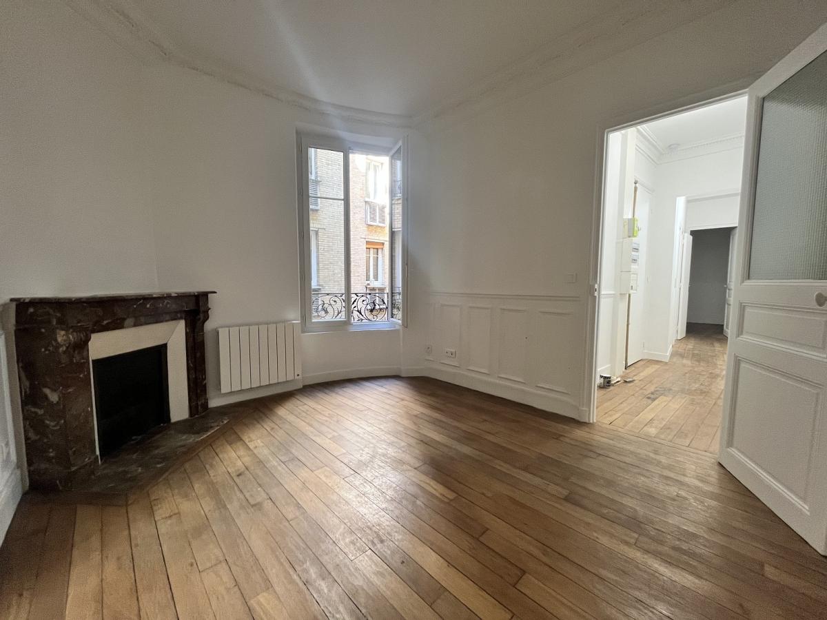 Paris XIVème, rue du Lunain (proche métro Alésia) 2Pièces de 37 m²  REFAIT NEUF