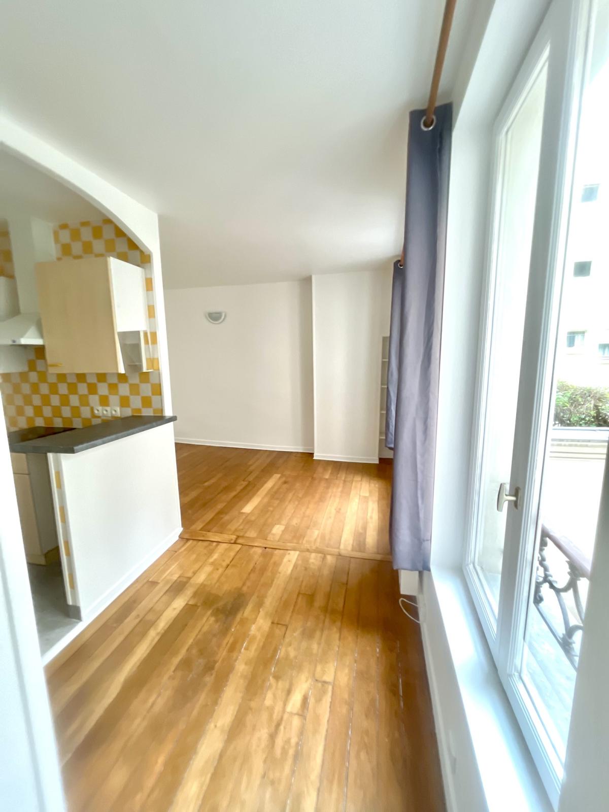 A LOUER 75011 PARIS Studio Bastille 