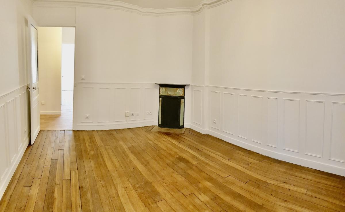 Paris XVIIème, métro Convention, 2Pièces de 47,37m²