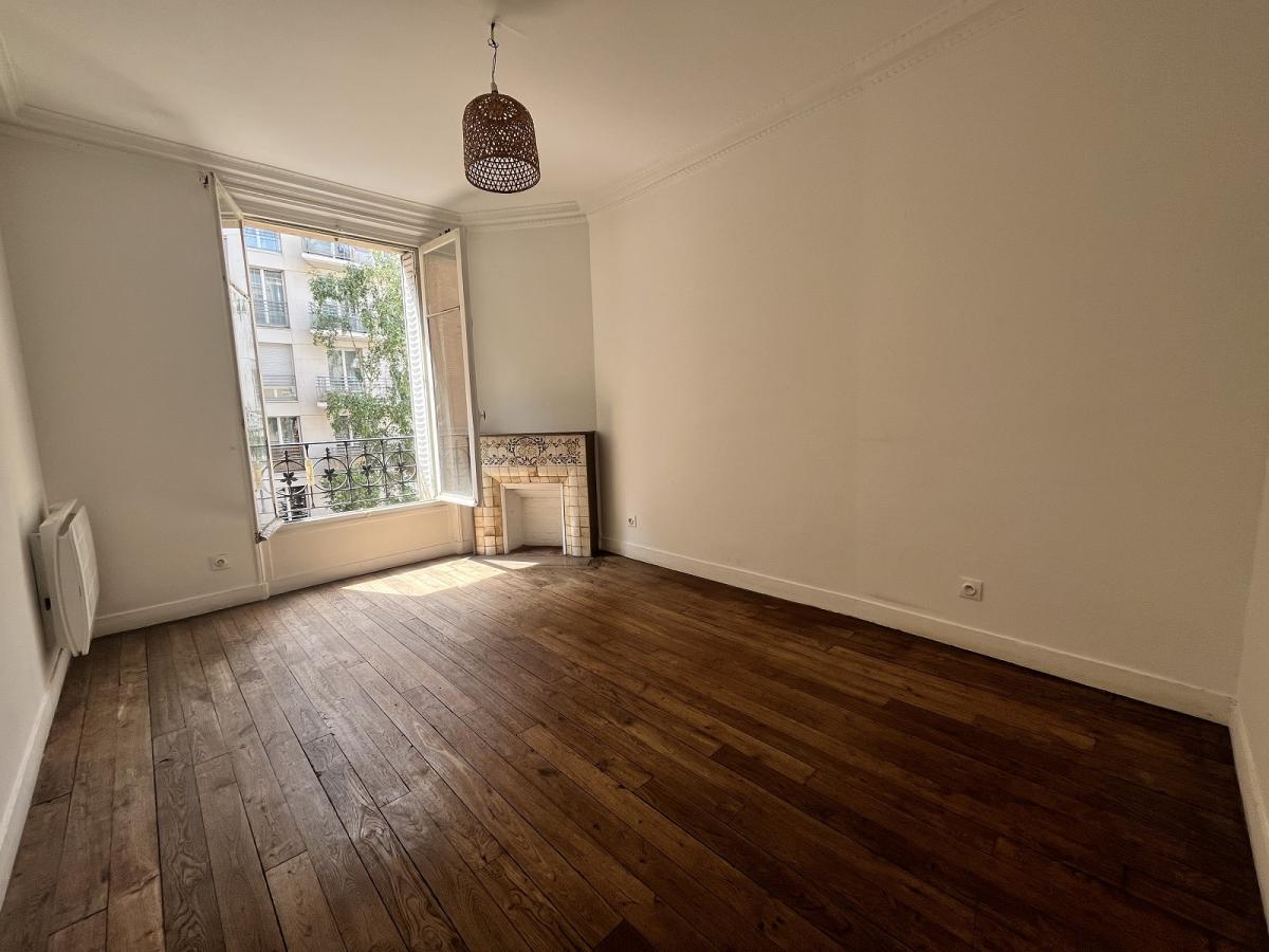 Paris XVIIème, métro Convention, 2Pièces de 47,37m²