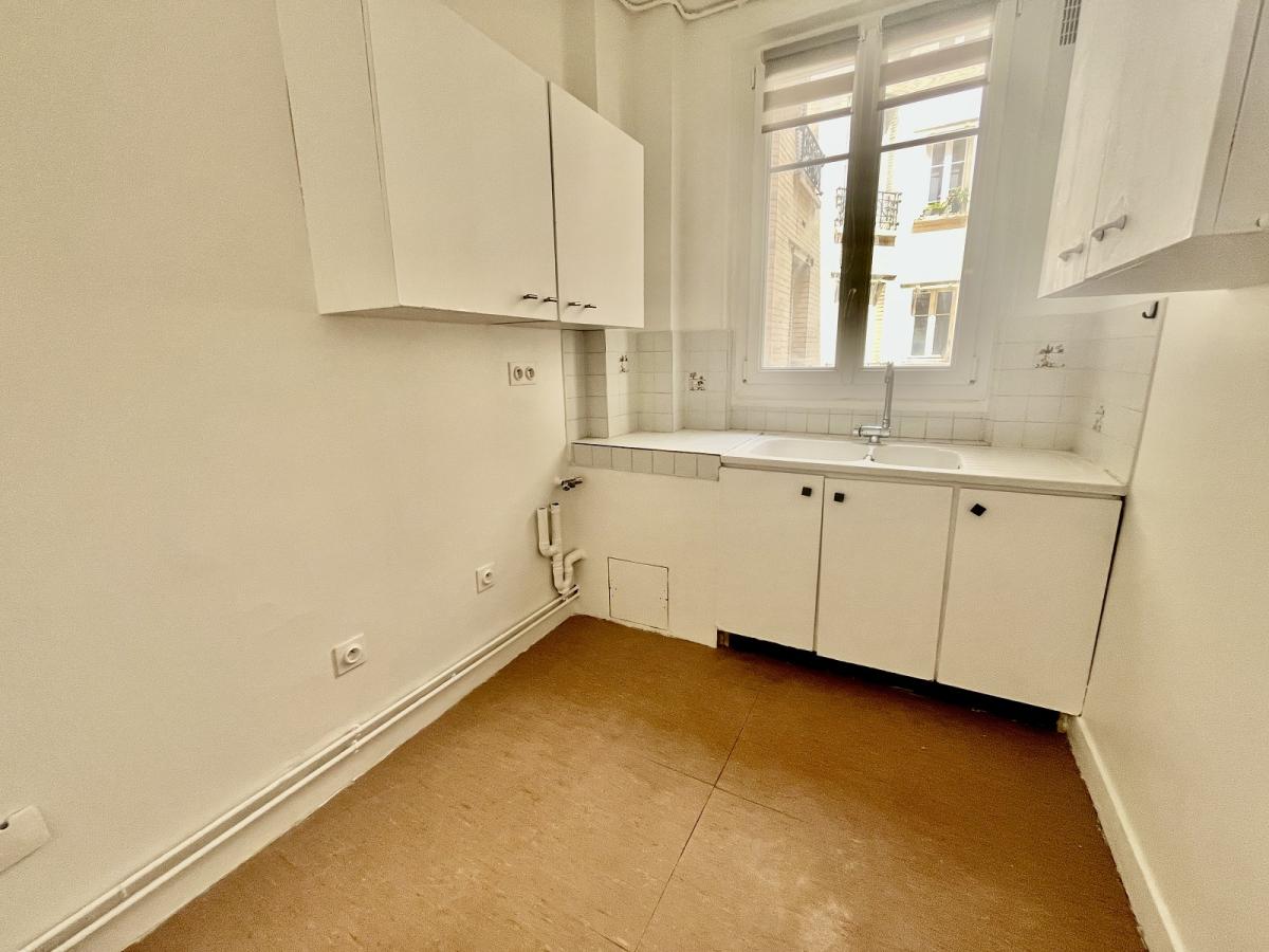 Paris XVIIème, métro Convention, 2Pièces de 47,37m²