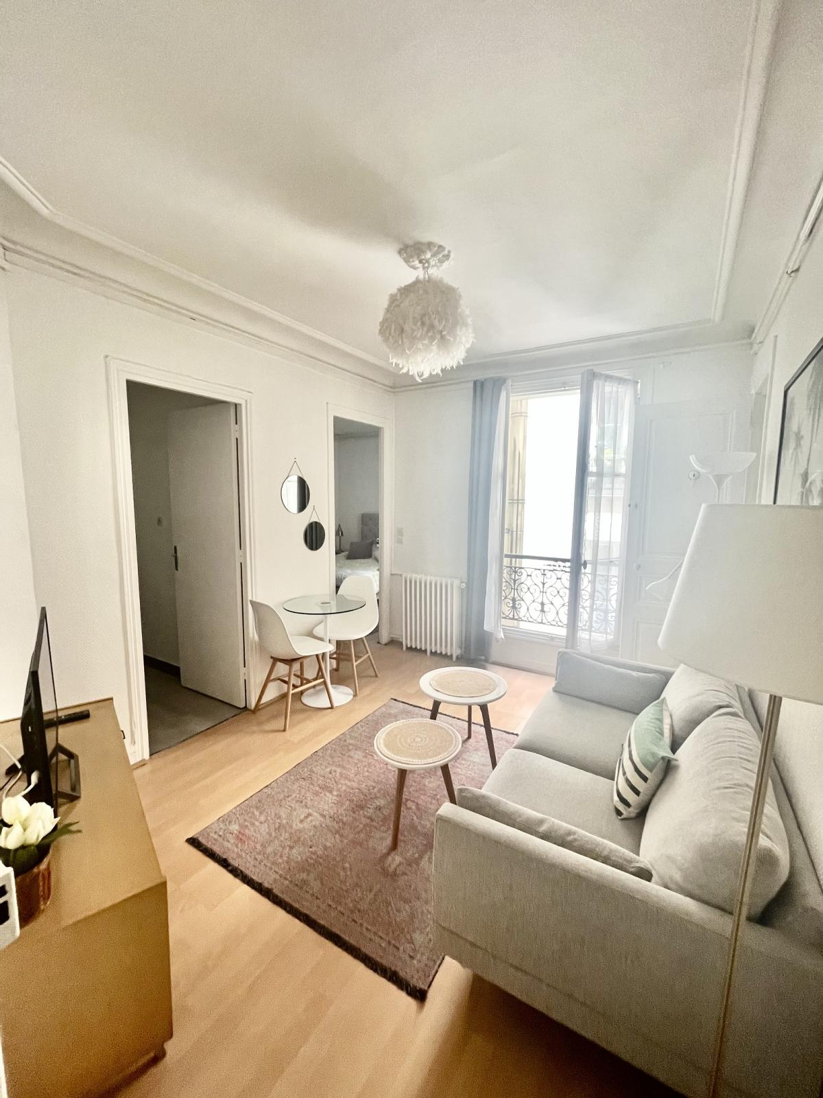 A LOUER 2 Pièces PARIS  XIIème  30.28m²  