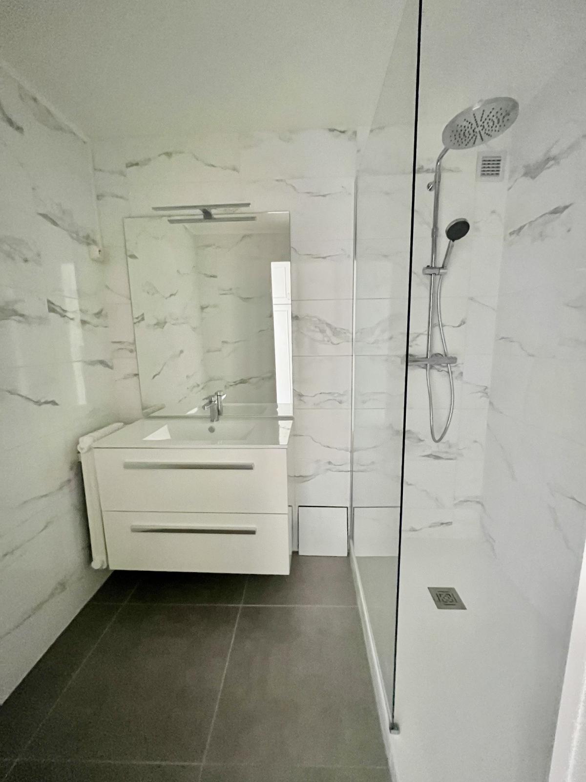 A LOUER 3P 89m² PARIS XVIème