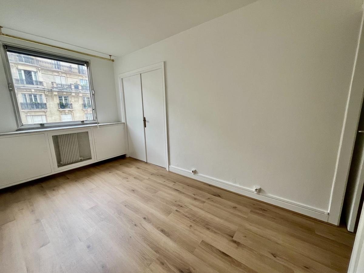 A LOUER 3P 89m² PARIS XVIème