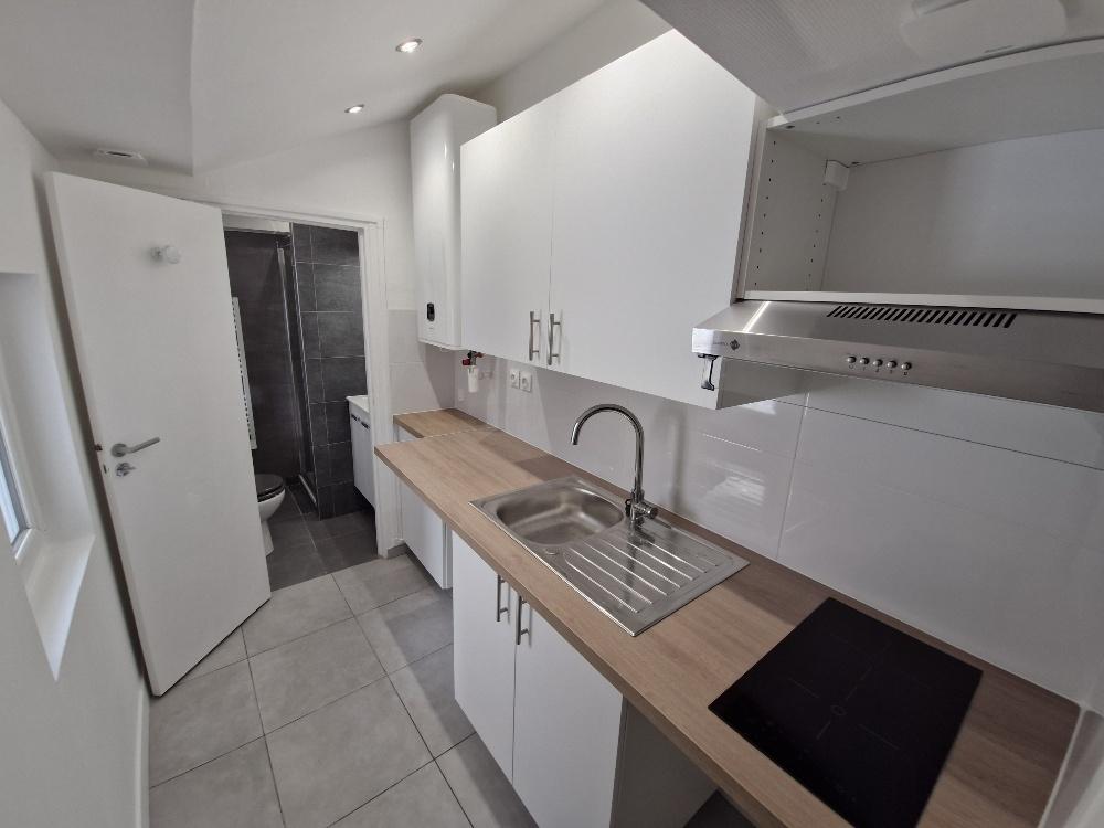 A LOUER PARIS VIème Studio 21m²