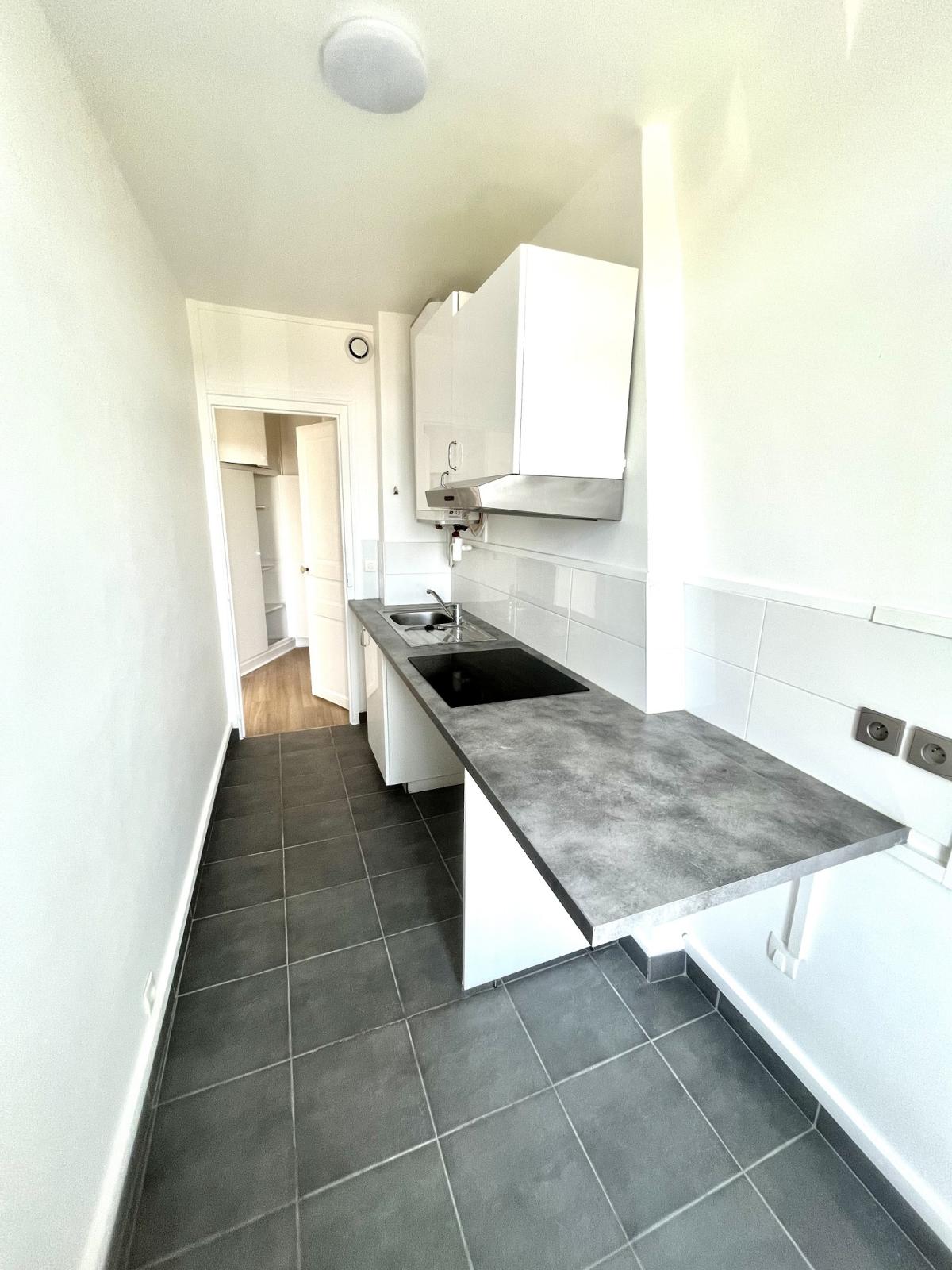 3P 51.17 m² REFAIT NEUF 78000 HOUILLES 