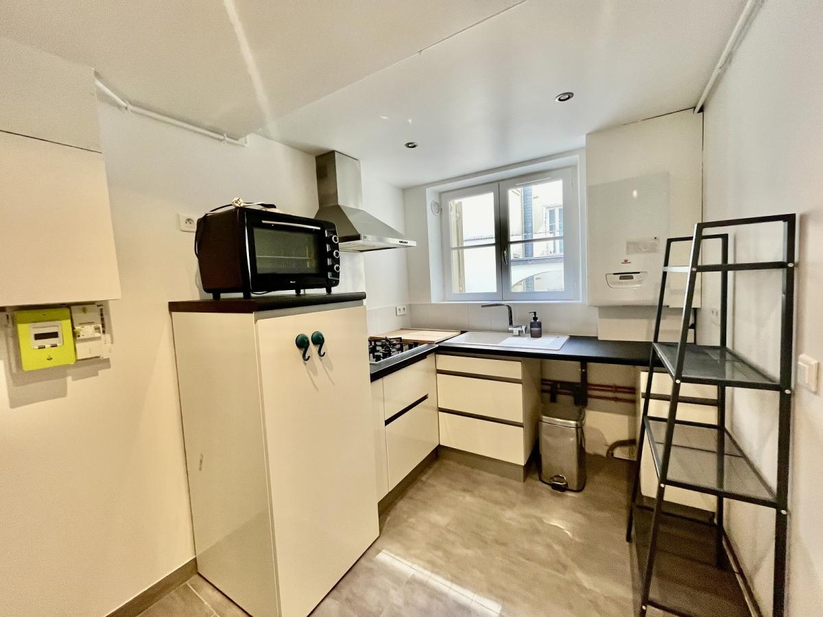 A LOUER 2P 56m² PARIS IXème 