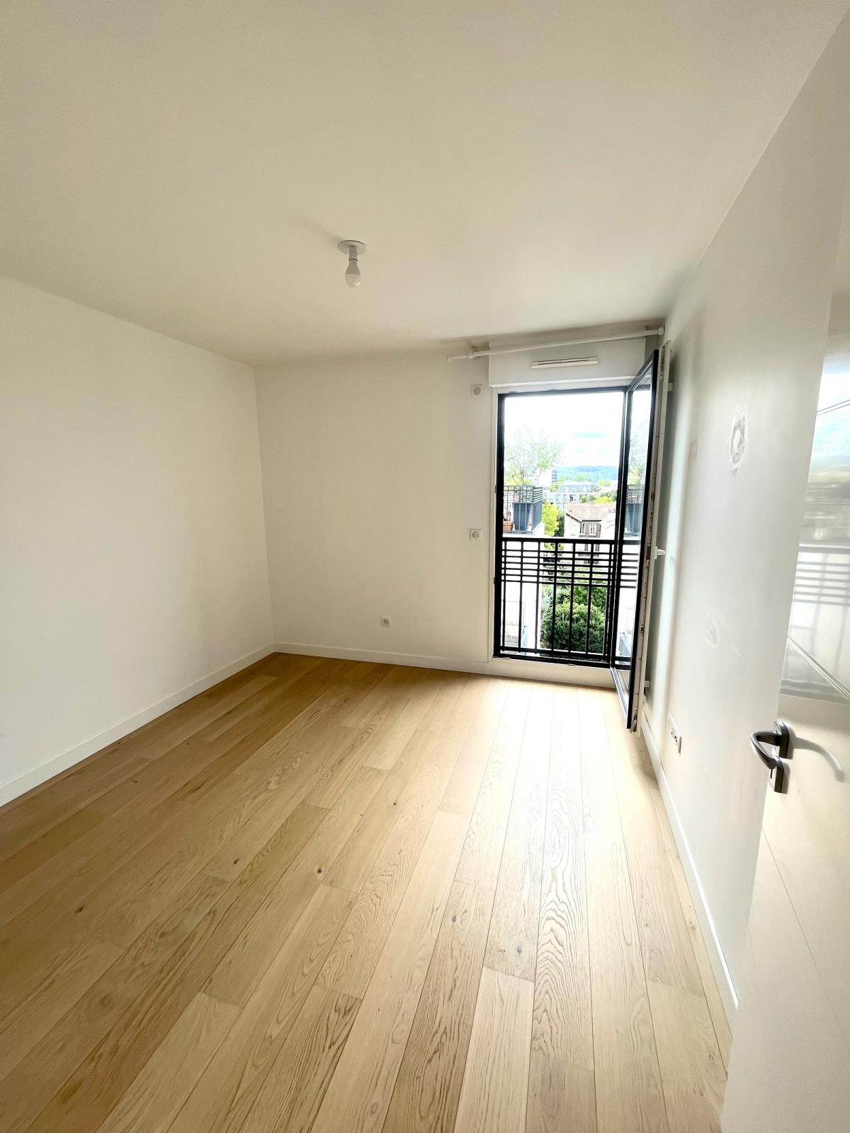 A LOUER 92500 RUEIL MALMAISON 5P TERRASSE