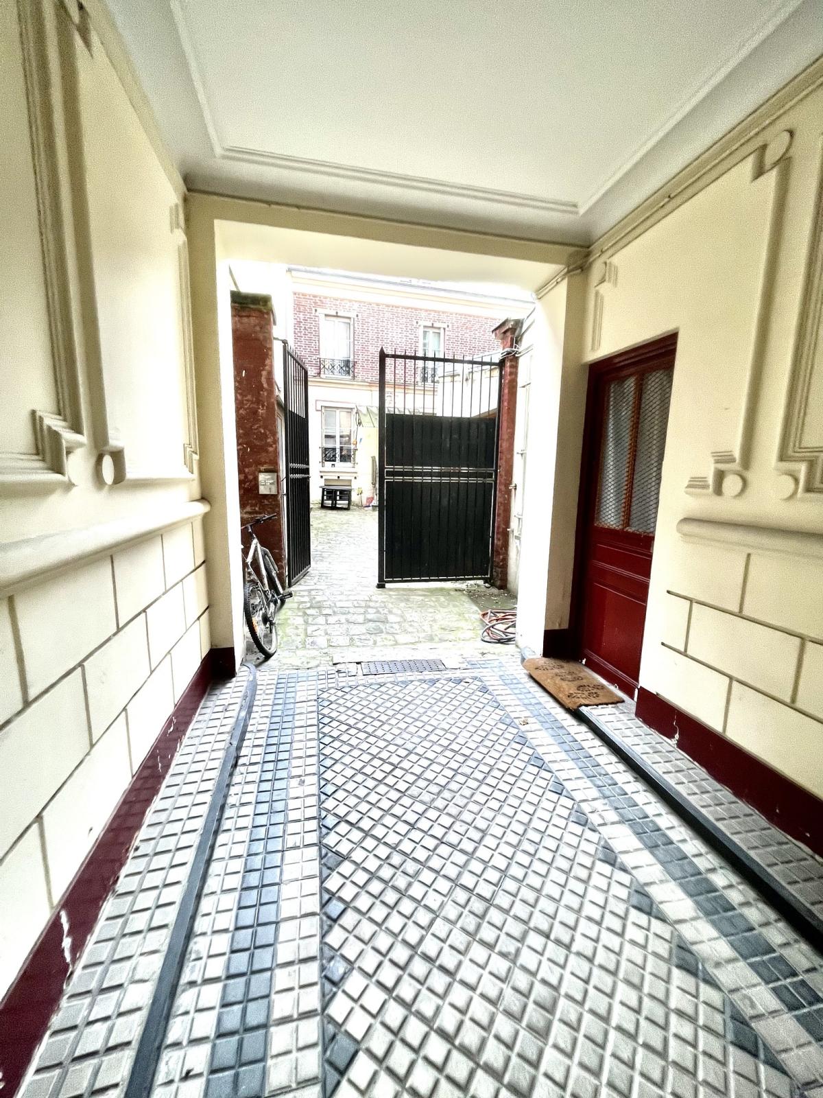 A LOUER 75015  2P  rue Labrouste