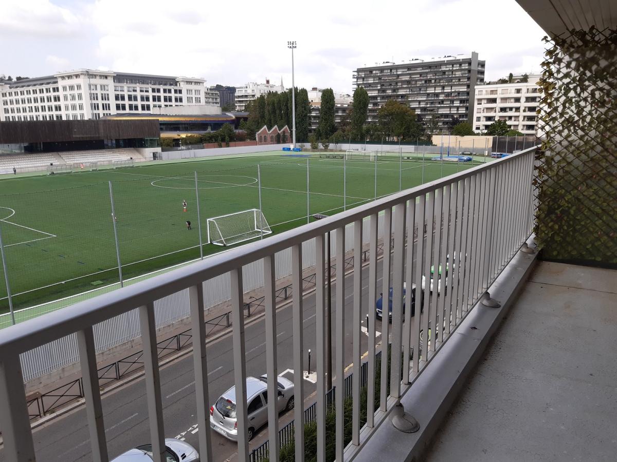 boulogne Billancourt, grand 3 Pièces avec Balcon et Parking