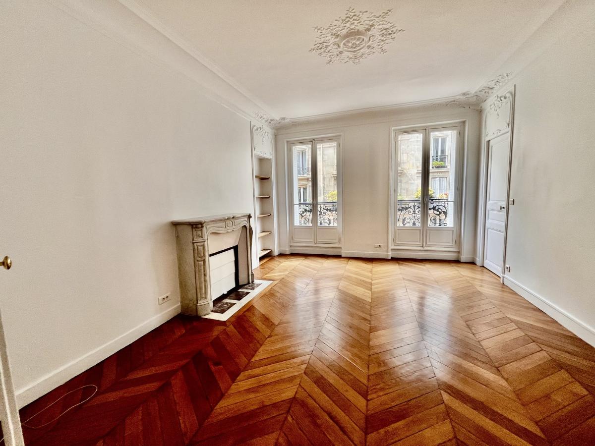 A LOUER 4P PARIS Xème 