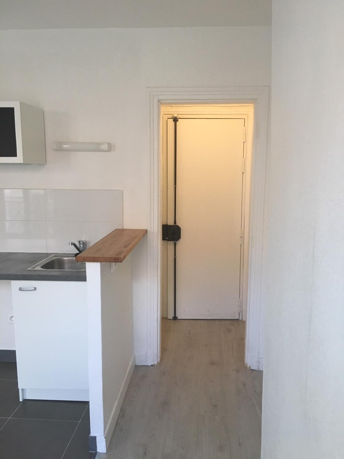 A LOUER 2P MAIRIE DE CLICHY 34.35m² 