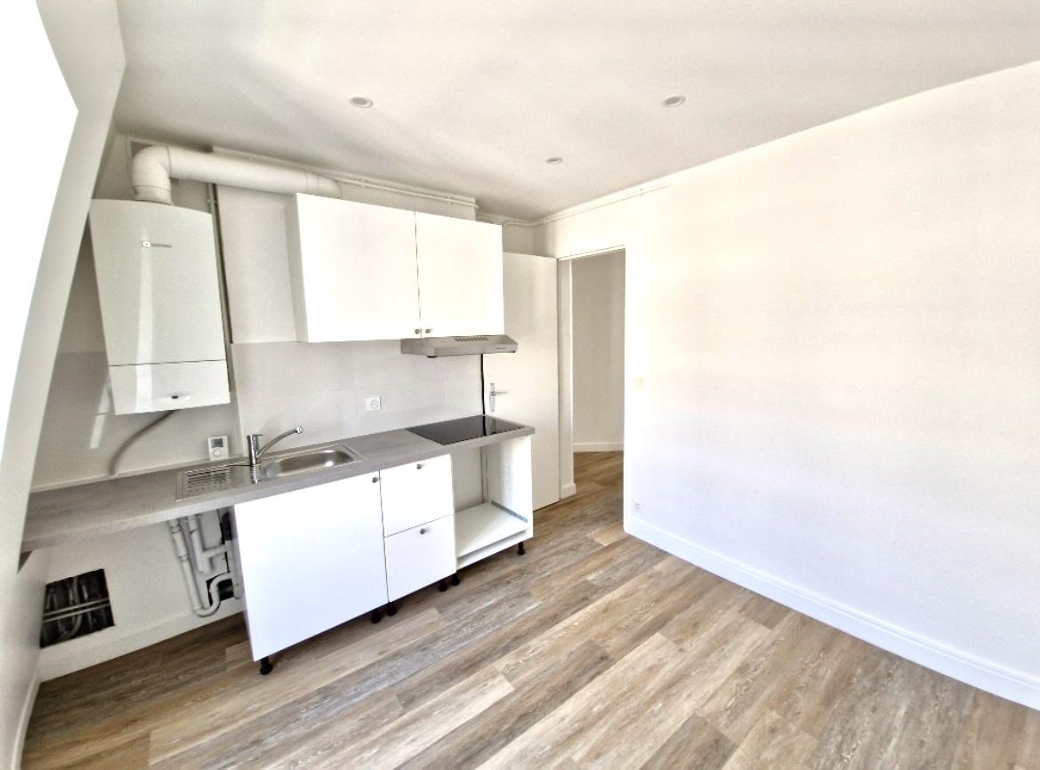 A LOUER PARIS XIIème 3P 64,41m²