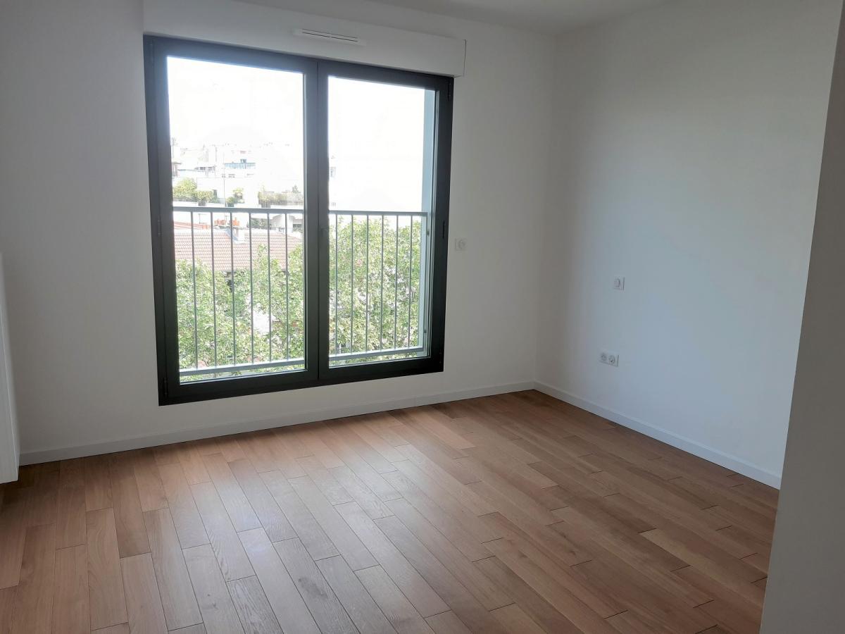 A LOUER 4/5 PIECES 112m² AVEC PARKING 92100 BOULOGN