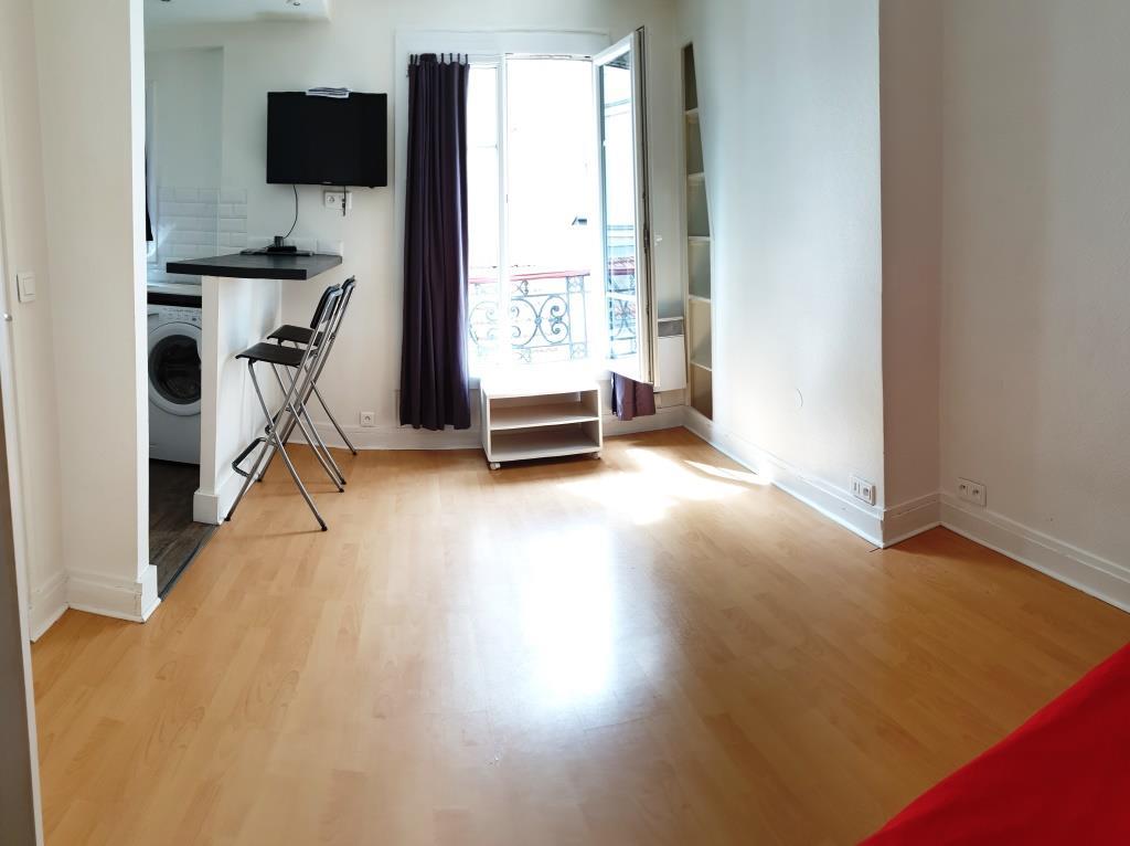Paris VIIIème, métro Ecole Militaire, Studio 18,23m² Meublé