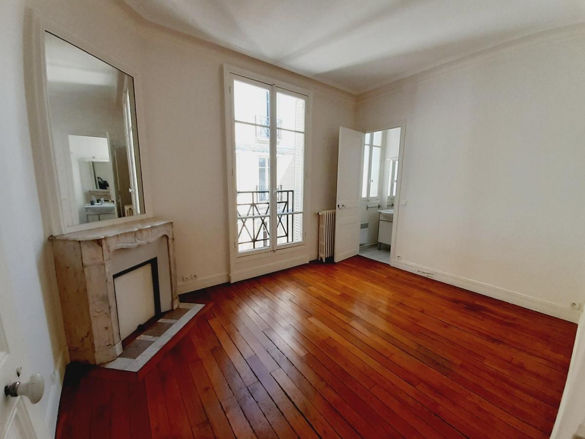 A LOUER 4 PIECES 88.45m²   PARIS Xème