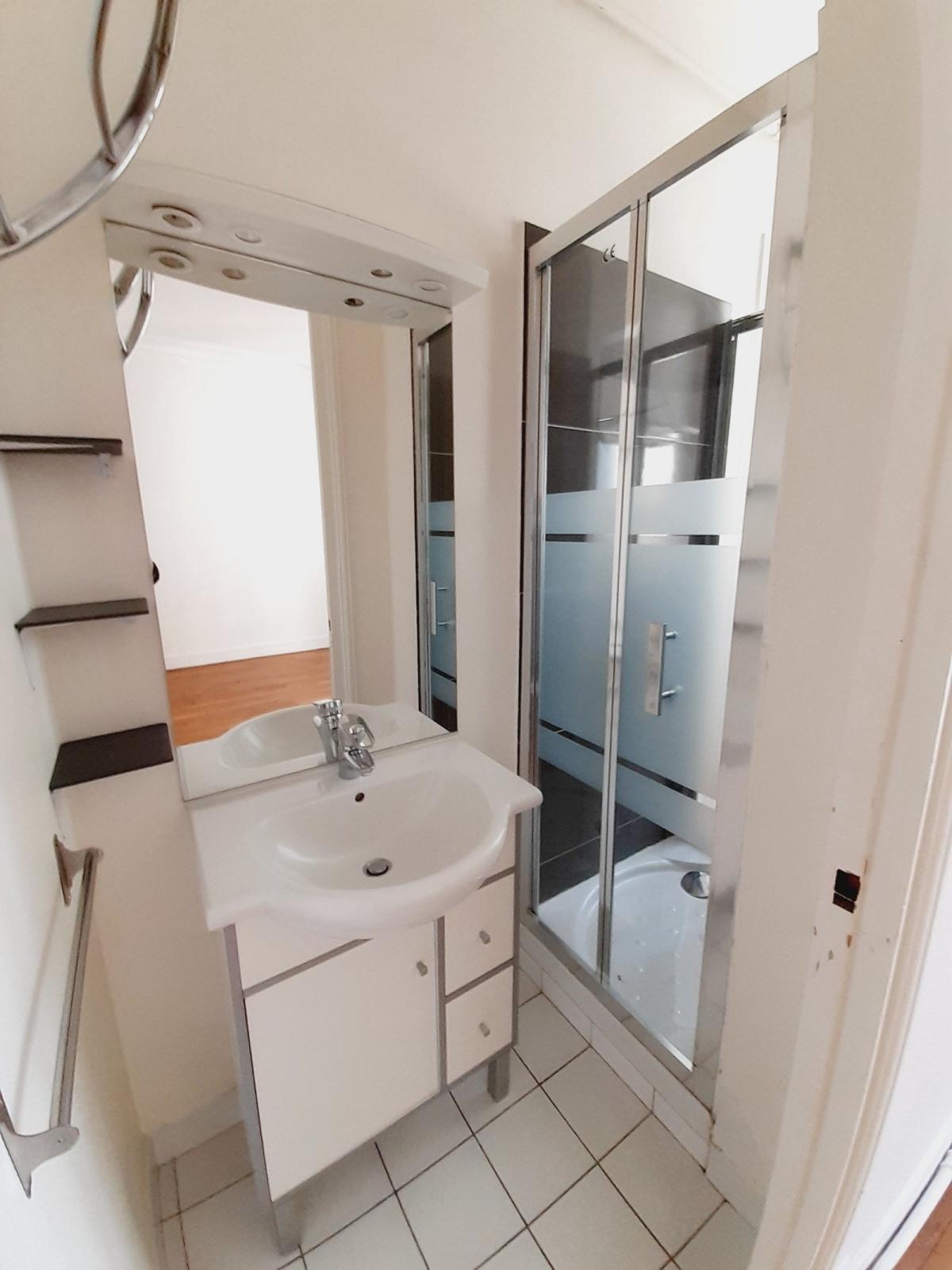 A LOUER 4 PIECES 88.45m²   PARIS Xème