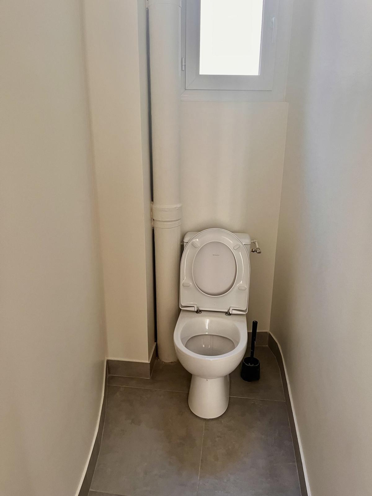 A LOUER 4 PIECES 88.45m²   PARIS Xème