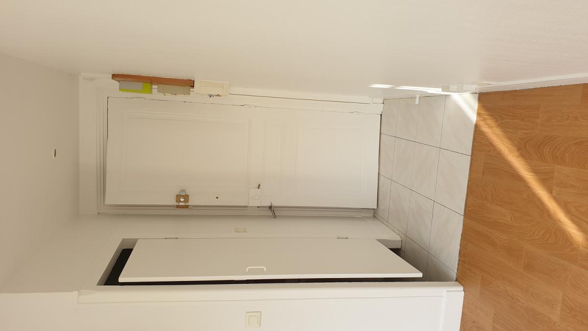 Paris XVème, Métro Commerce, Studio 12,19m²