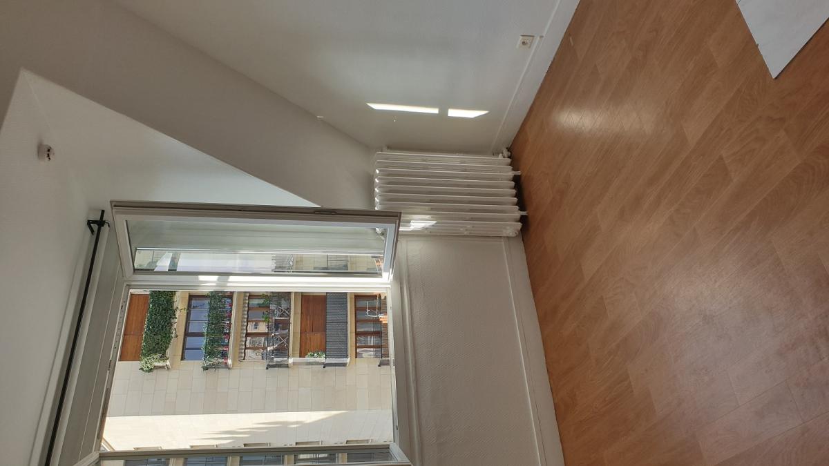 Paris XVème, Métro Commerce, Studio 12,19m²