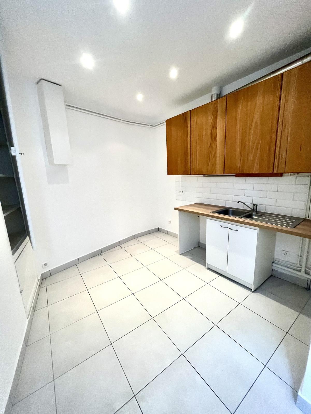 A LOUER 75005 PARIS MAUBERT MUTUALITE