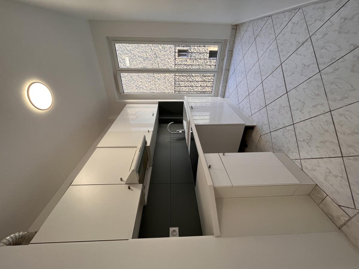 A LOUER 37.21m²  PARIS XIIème.