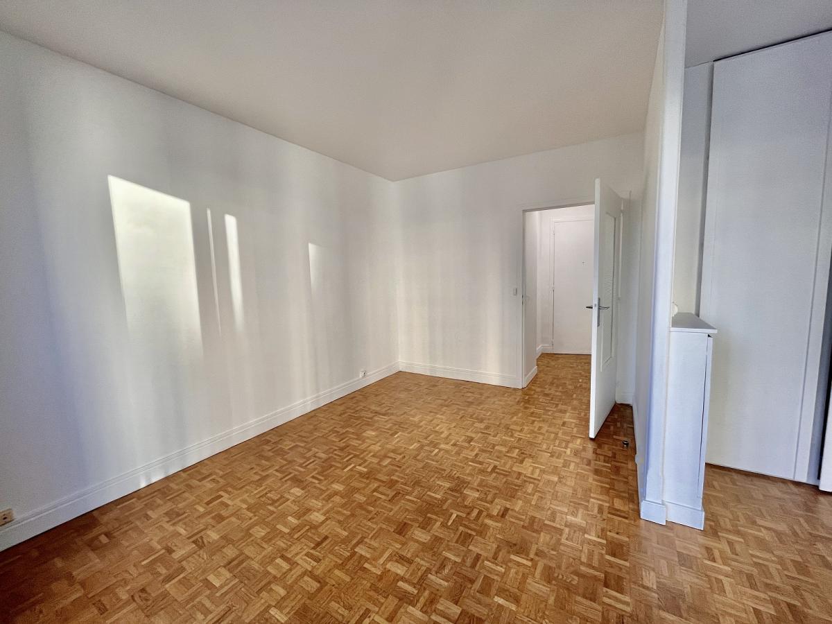 A LOUER 37.21m²  PARIS XIIème.