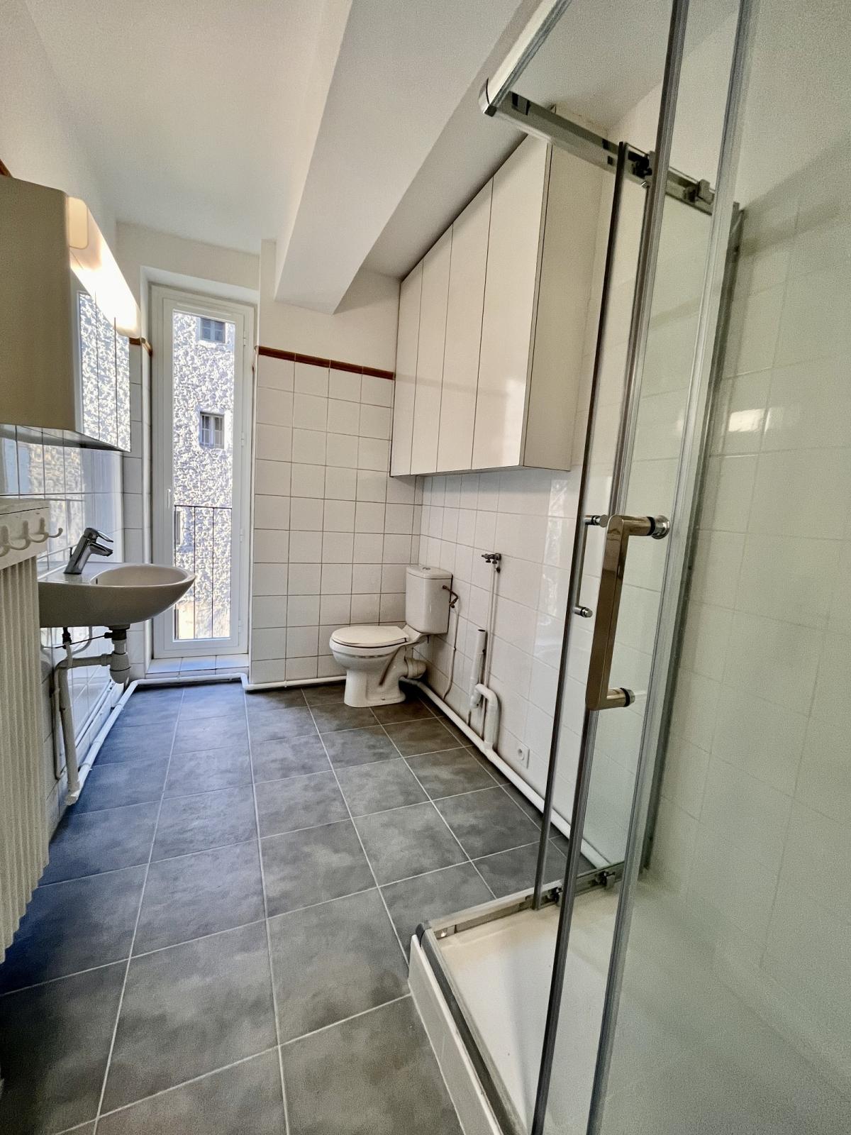 A LOUER 37.21m²  PARIS XIIème.