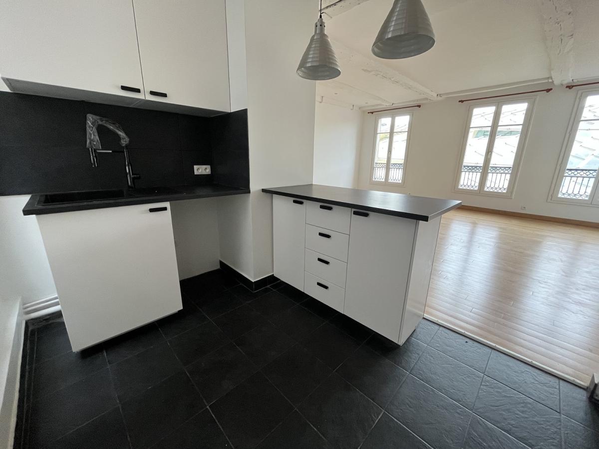 Paris 1er rue Pierre Lescot 2 Pièces de 59,63m²