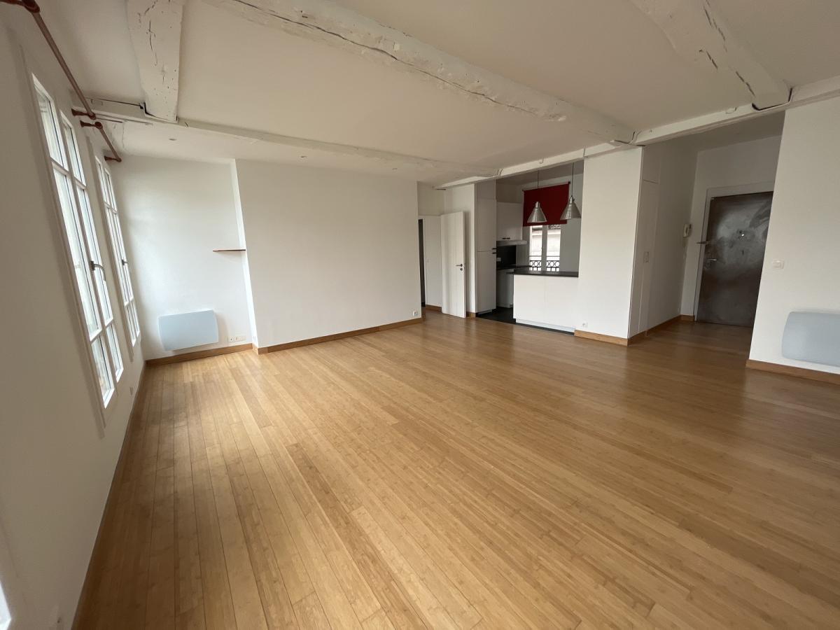 Paris 1er rue Pierre Lescot 2 Pièces de 59,63m²