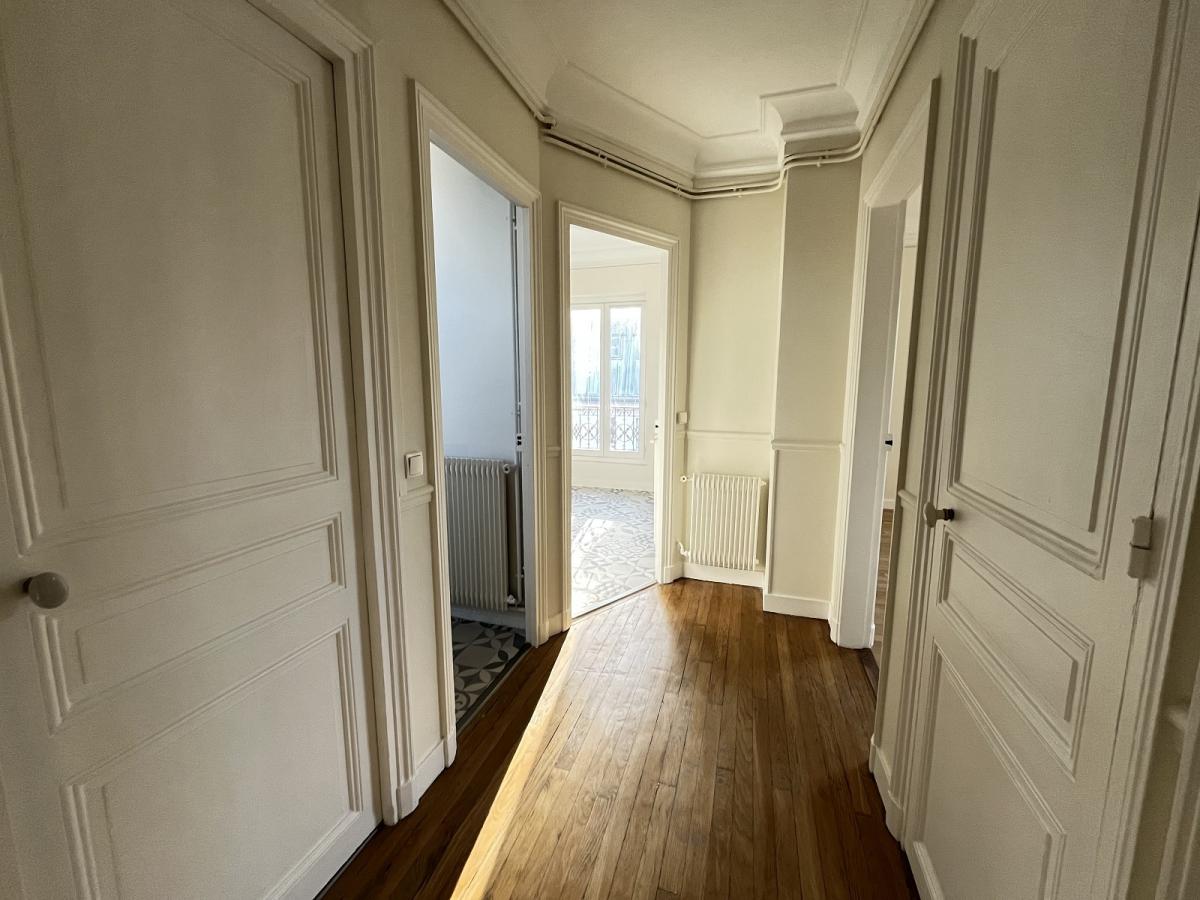 A LOUER 2 PIECES 50m² PARIS XIVème  