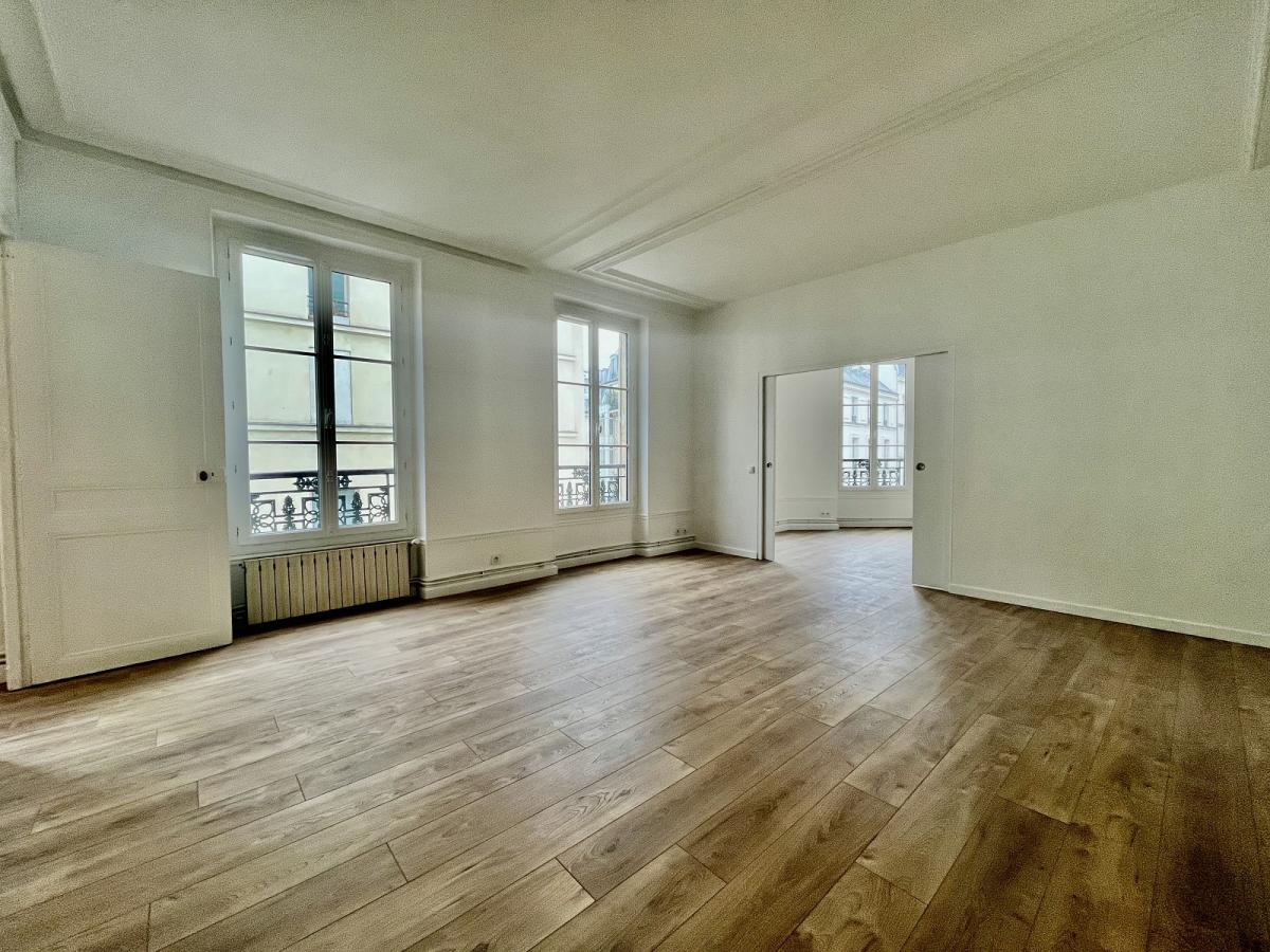 Paris 1er, Palais Royal, Grand 2 Pièces de 56,12m²