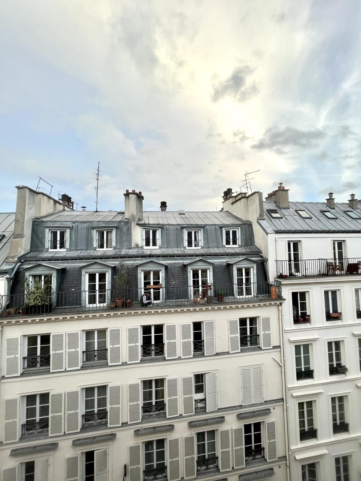 A LOUER 75010 PARIS BONNE NOUVELLE 2Pieces Repeint
