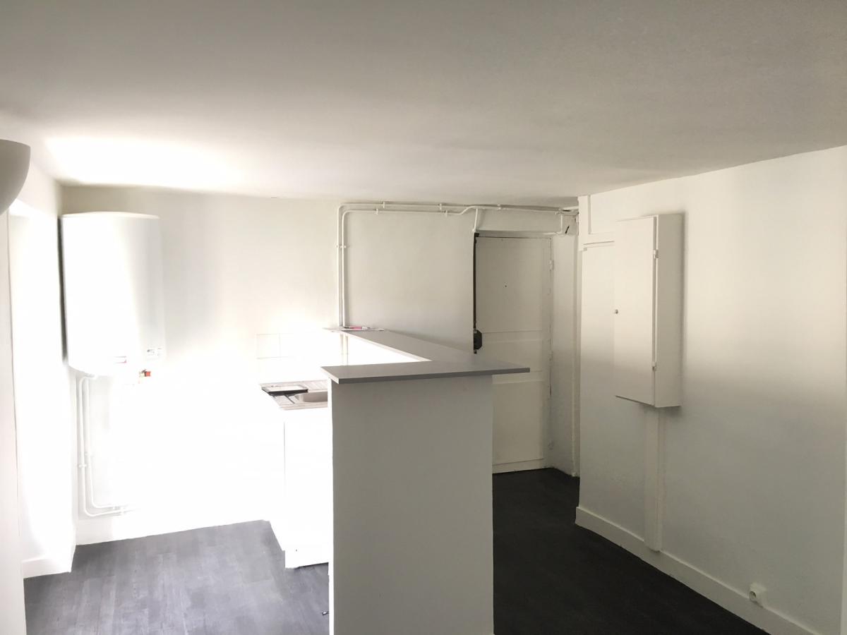  A LOUER  3P  Mairie de Clichy 47,71m²