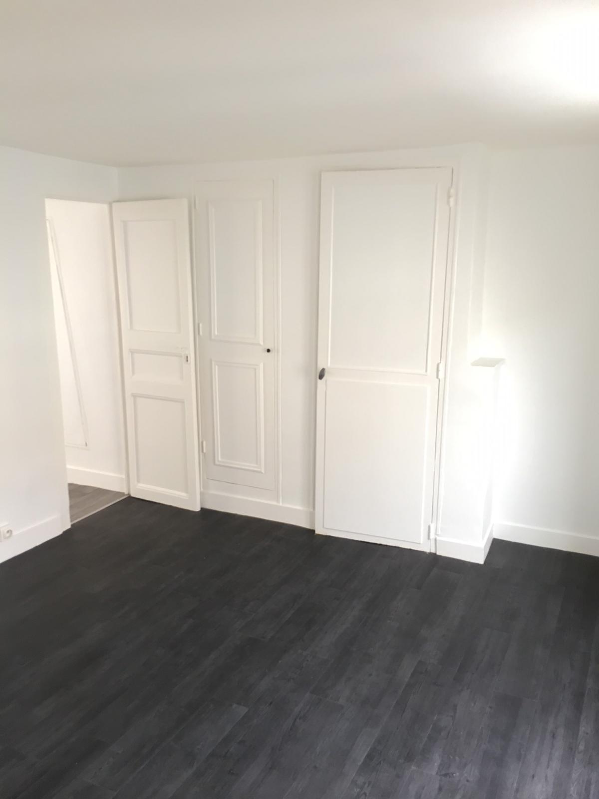  A LOUER  3P  Mairie de Clichy 47,71m²
