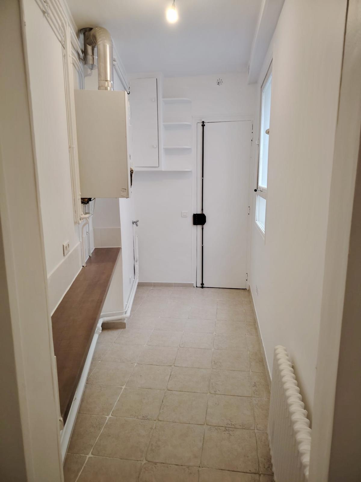 A LOUER 4P  REFAIT NEUF  96.38m²  PARIS Vème