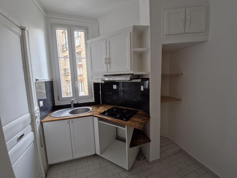 Paris  XVIIIème Simplon, 3 pièces de 70,15m²