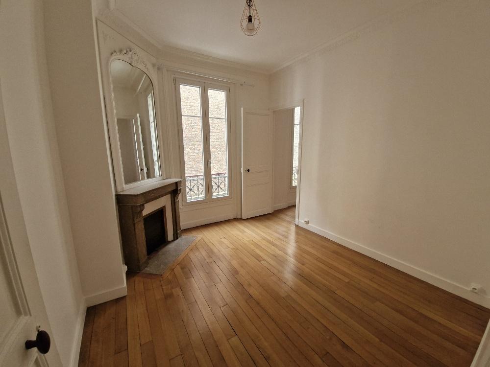 Paris  XVIIIème Simplon, 3 pièces de 70,15m²