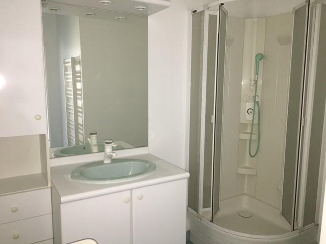 GRAND STUDIO MEUBLE  PARIS VI