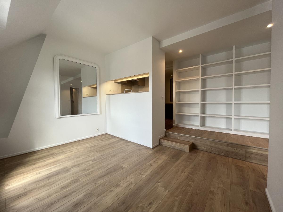 Paris 1er Louvre Rivoli 2P Amiral Coligny