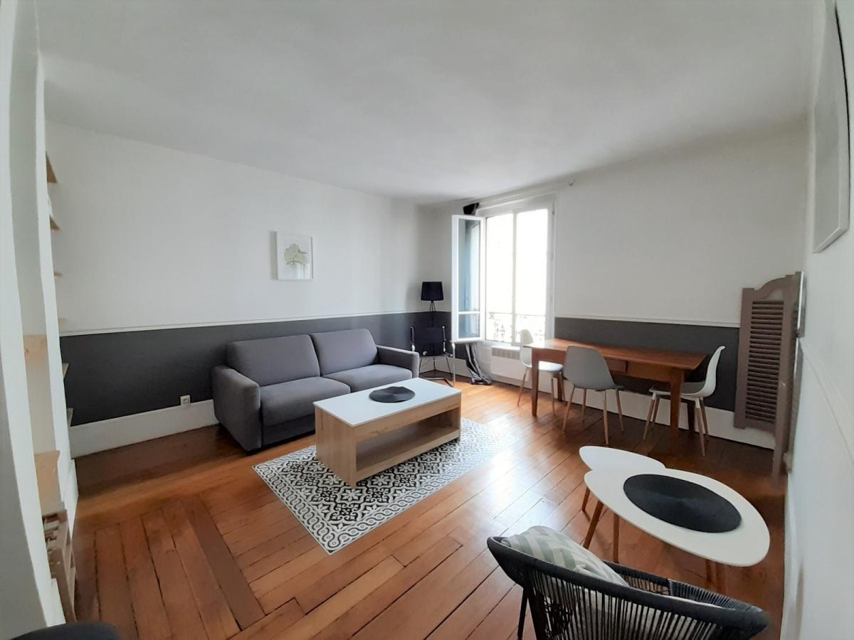 Beau 2 PIECES Meublé Métro Commerce/Charles Michels