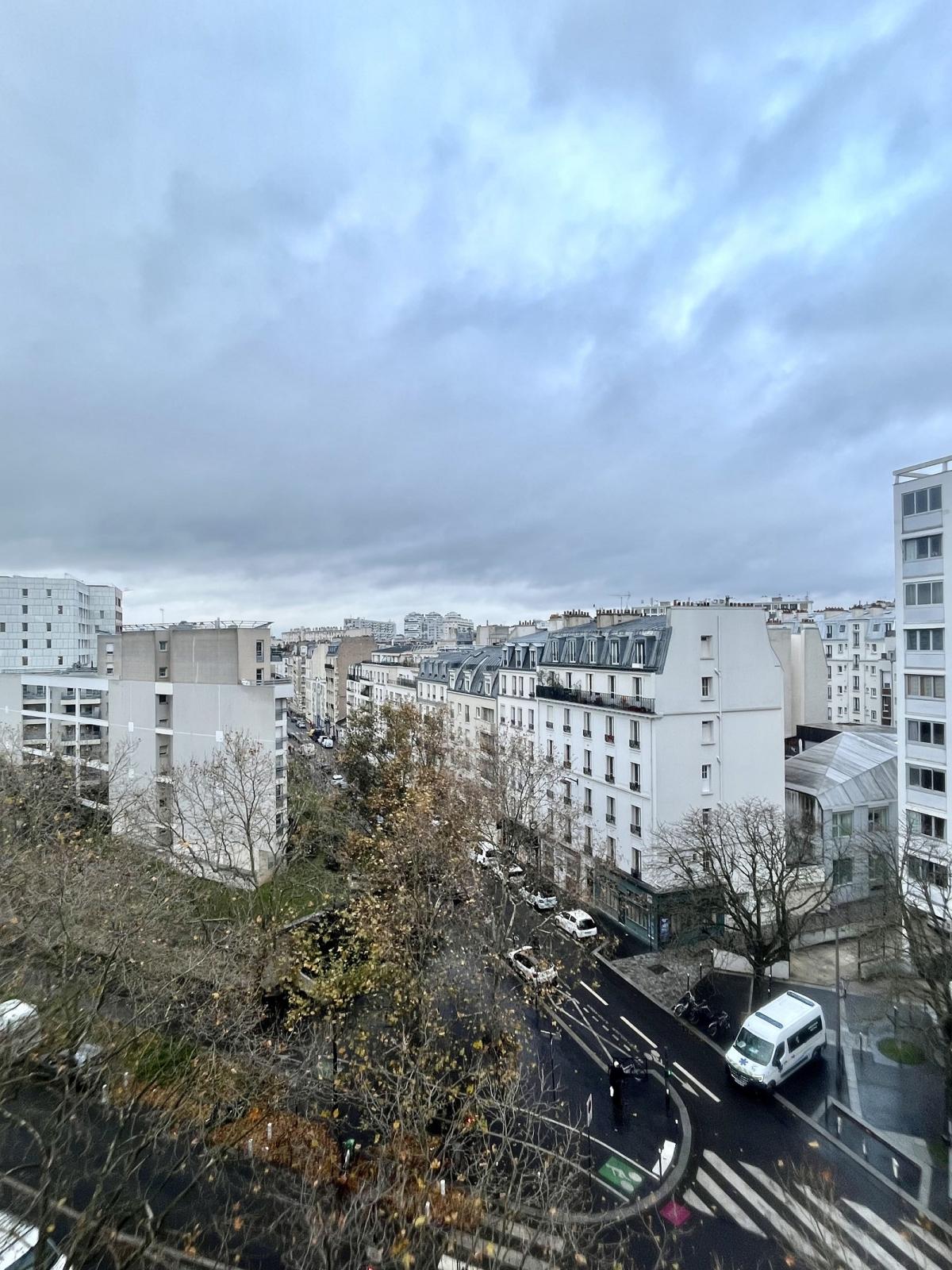 A LOUER 75012 PARIS DUGOMMIER