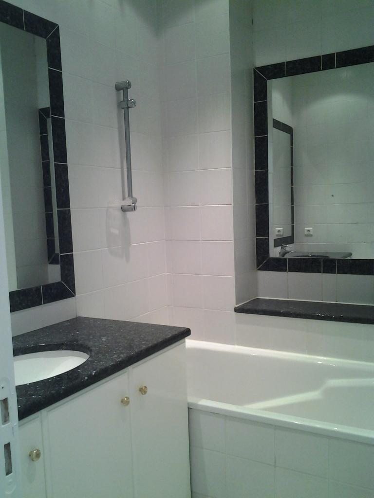 DEUX PIECES ,PARIS XVI, M°JASMIN