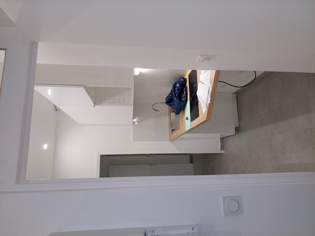 Paris Vème Place Monge, 2 Pièces 38,04 m²  Refait neuf